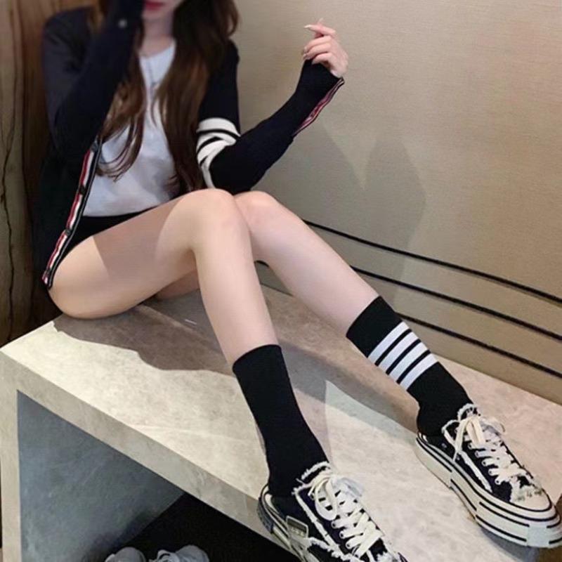 5 пар TB Four Bars College Style Color Collision Тонкие чулки Tide Net Красные хлопковые носки без косточек с защитой от катышков в полоску 5 pairs белый
5 пар TB Four Bars College Style Color Collision Тонкие чулки Tide Net Красные хлопковые носки без косточек с защитой от катышков в полоску 5 pairs белый