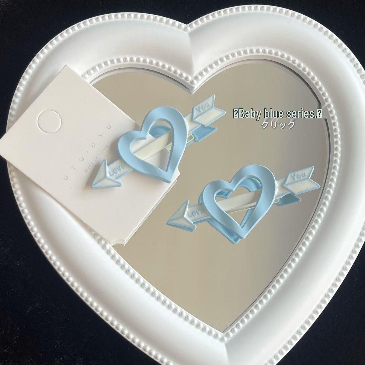 Korean & Japanese Baby Blue Alloy Duckbill Clip: Heart Arrow Hairpin for Students & Girls
Korean & Japanese Baby Blue Alloy Duckbill Clip: Heart Arrow Hairpin for Students & Girls