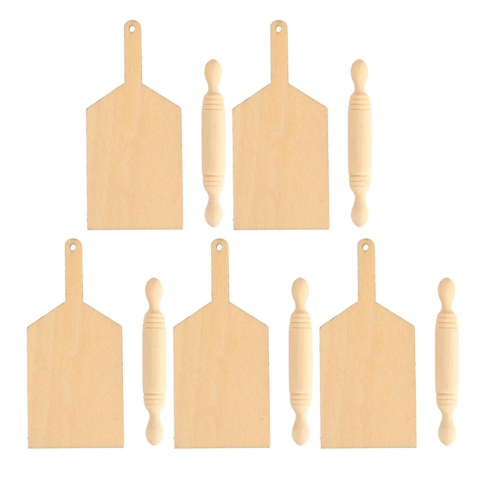 5Pcs Dollhouse Rolling Pin Cutting Board Set Miniature Wooden Furniture for 1/12 Dollhouse Kitchen
5Pcs Dollhouse Rolling Pin Cutting Board Set Miniature Wooden Furniture for 1/12 Dollhouse Kitchen