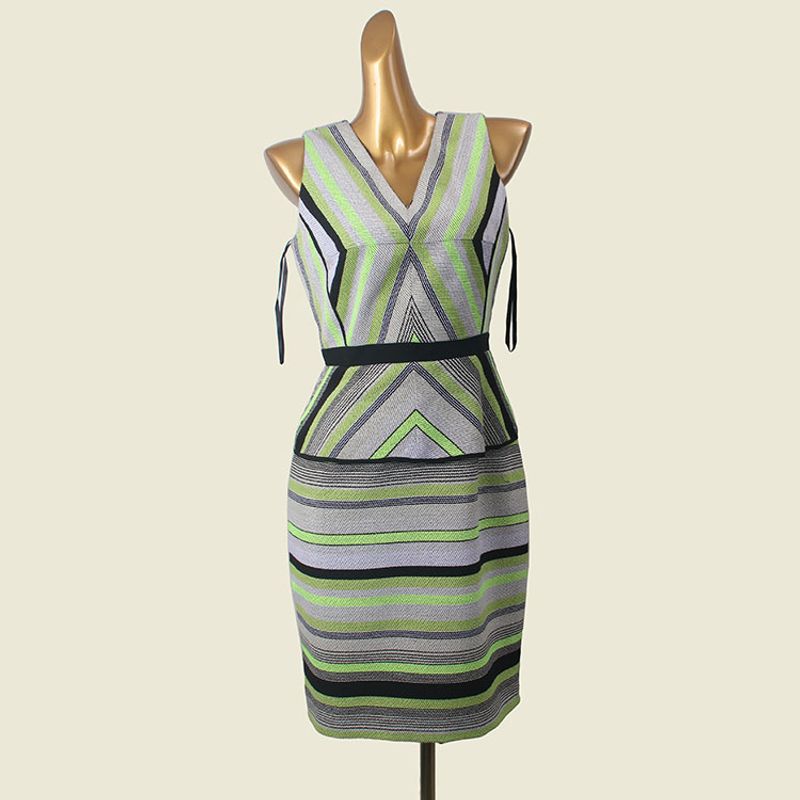 Withdraw from Cupboard Light Luxury High-End Dress French style Slim fit Plus size Vest Dress Western Style Base Skirt Length 97 Bust size 92 Waist 76 Hips 104 One size
Withdraw from Cupboard Light Luxury High-End Dress French style Slim fit Plus size Vest Dress Western Style Base Skirt Length 97 Bust size 92 Waist 76 Hips 104 One size