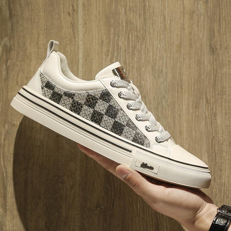 МОДНЕ ВЗУТТЯ Чоловічі дихаючі спортивні кросівки Спортивне взуття для бігу Відкритий жіночий теніс Тренажер для тренажерного залу 44
МОДНЕ ВЗУТТЯ Чоловічі дихаючі спортивні кросівки Спортивне взуття для бігу Відкритий жіночий теніс Тренажер для тренажерного залу 44