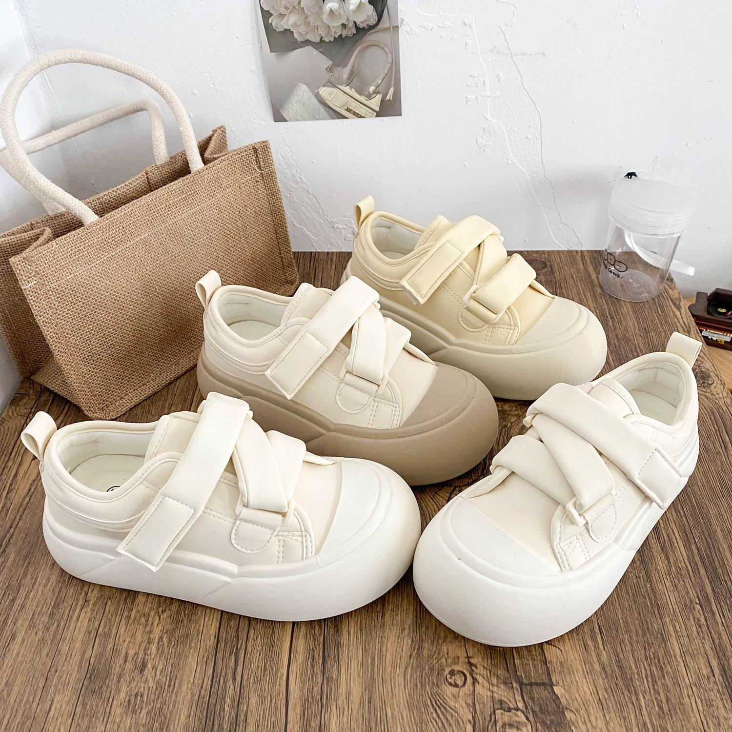 N2003 latex insole/Velcro platform bread shoes women s shoes spring little white shoes round head board shoes 40
N2003 latex insole/Velcro platform bread shoes women s shoes spring little white shoes round head board shoes 40