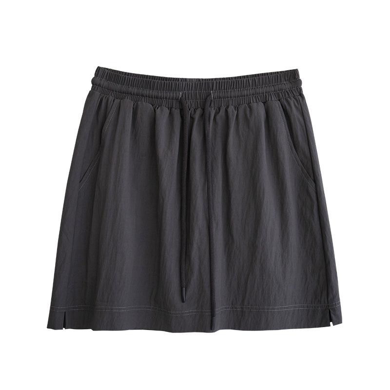White High-waisted Shorts Skirt for Women In Summer Wear New Style A-line Casual Loose Sports Pants Skirt M чорний
White High-waisted Shorts Skirt for Women In Summer Wear New Style A-line Casual Loose Sports Pants Skirt M чорний