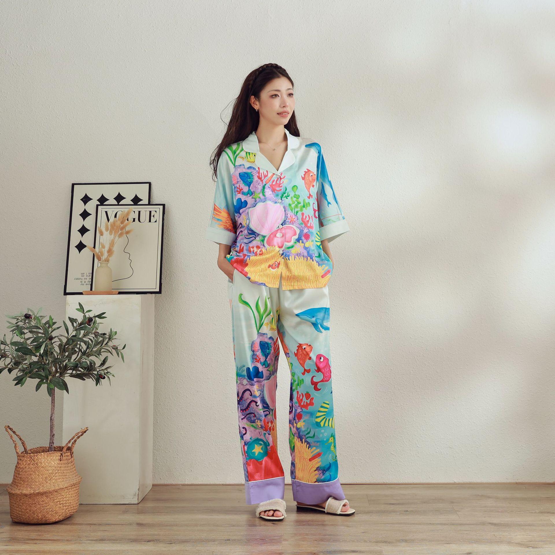 Женский осенний комплект из брюк со средним рукавом и пижамы с рисунком животных из мультфильмов, домашняя одежда, удобная и дышащая XXXL
Женский осенний комплект из брюк со средним рукавом и пижамы с рисунком животных из мультфильмов, домашняя одежда, удобная и дышащая XXXL