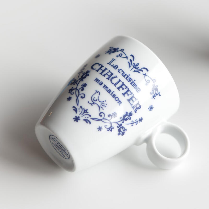 Blue Rose Ring Mug
Blue Rose Ring Mug