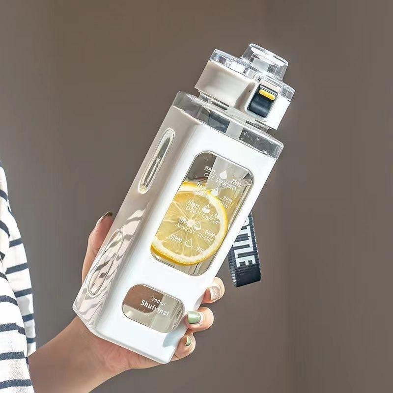 1 piece white 700ml sports water bottle, portable sippy cup. Suitable for outdoor, sports, cycling and carrying! 700ML білий
1 piece white 700ml sports water bottle, portable sippy cup. Suitable for outdoor, sports, cycling and carrying! 700ML білий