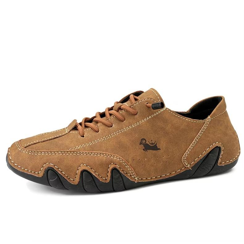 Мужские классические кожаные модные водонепроницаемые модные ботинки в ретро-стиле с нескользящей подошвой, удобные, легкие, для верховой езды 39 коричневый
Мужские классические кожаные модные водонепроницаемые модные ботинки в ретро-стиле с нескользящей подошвой, удобные, легкие, для верховой езды 39 коричневый