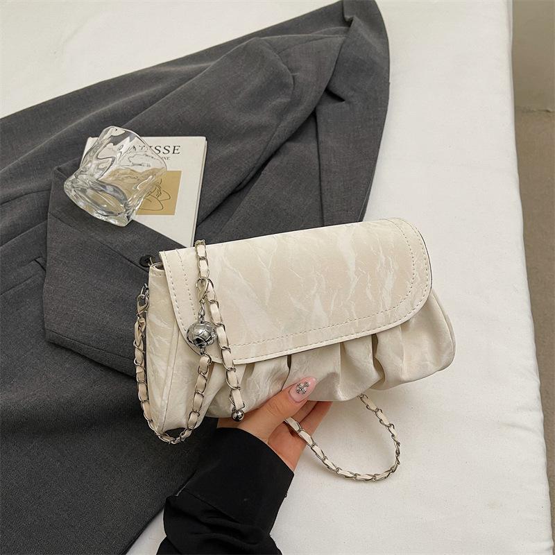 Crinkle Chain Crossbody Shoulder Bag Women 2026 Premium Versatile Minimalist Trendy Handbag
Crinkle Chain Crossbody Shoulder Bag Women 2026 Premium Versatile Minimalist Trendy Handbag