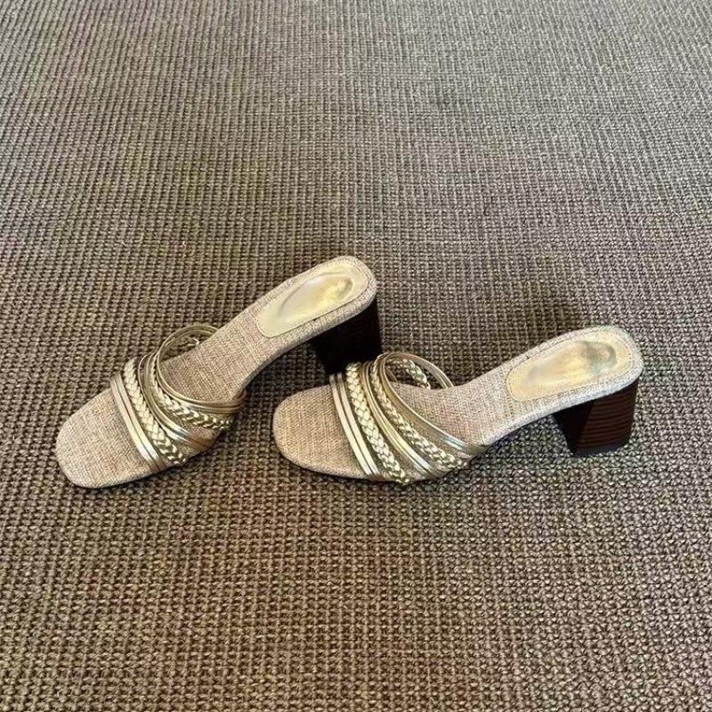Fashion New Outside Kitten Heel Modern Slippers Women Retro Weave One Strap Slippers Women Casual Peep Toe Beach Dress Slippers Women 40 золотой
Fashion New Outside Kitten Heel Modern Slippers Women Retro Weave One Strap Slippers Women Casual Peep Toe Beach Dress Slippers Women 40 золотой