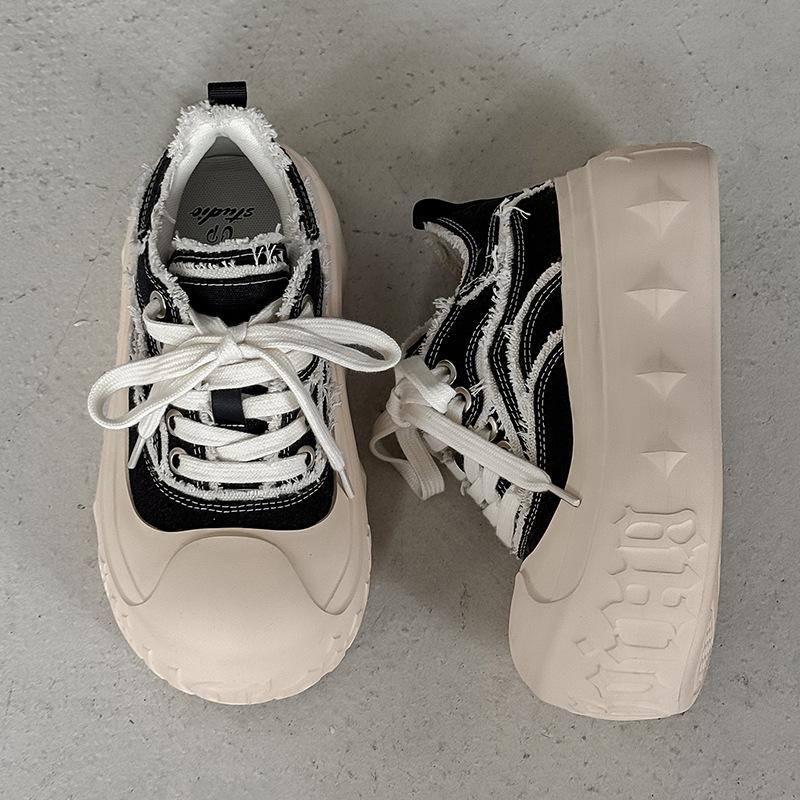 Gothic platform canvas shoes heightening casual board shoes couple big head shoes bread shoes trendy shoes 44 чорний
Gothic platform canvas shoes heightening casual board shoes couple big head shoes bread shoes trendy shoes 44 чорний