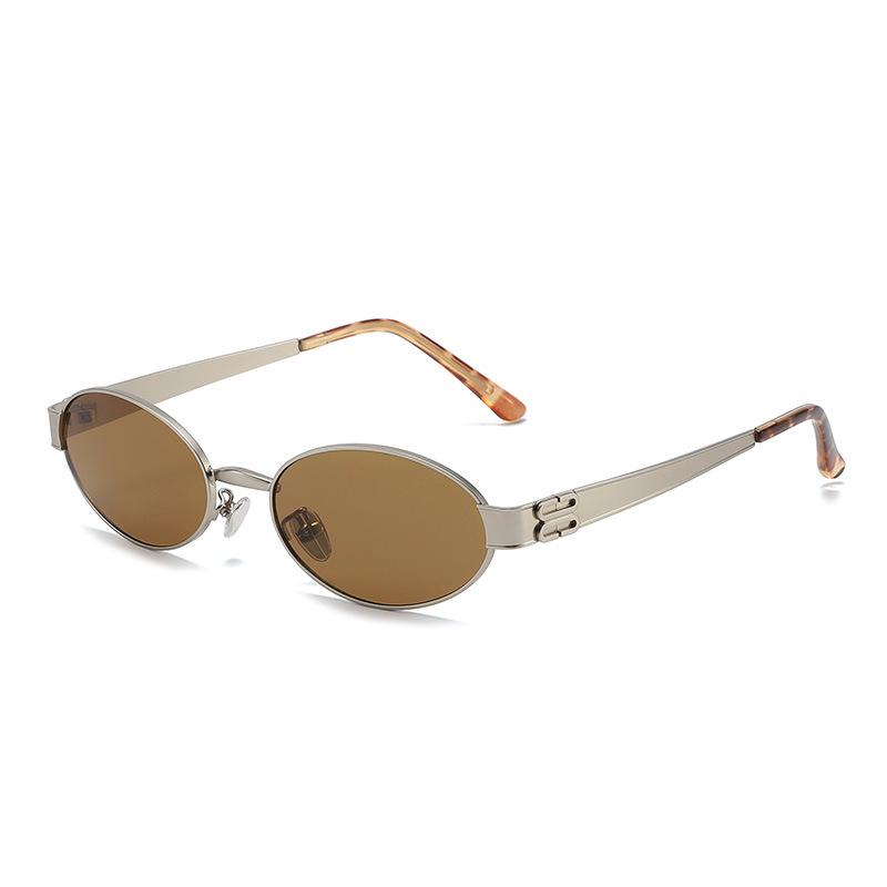 Wang Hedi same retro old money style sunglasses men s and women s personalized oval metal frame high-end sunglasses
Wang Hedi same retro old money style sunglasses men s and women s personalized oval metal frame high-end sunglasses