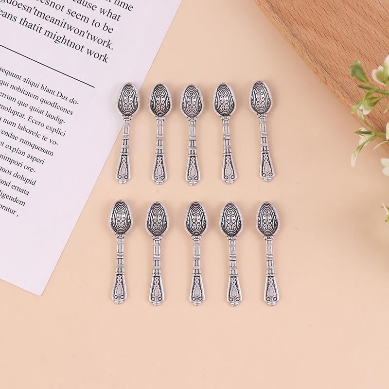 10 шт./набор винтажных мини-столовых приборов, ложек, миниатюрных кукольных домиков, столовых приборов, детской игрушки, декора кукольного домика серый
10 шт./набор винтажных мини-столовых приборов, ложек, миниатюрных кукольных домиков, столовых приборов, детской игрушки, декора кукольного домика серый