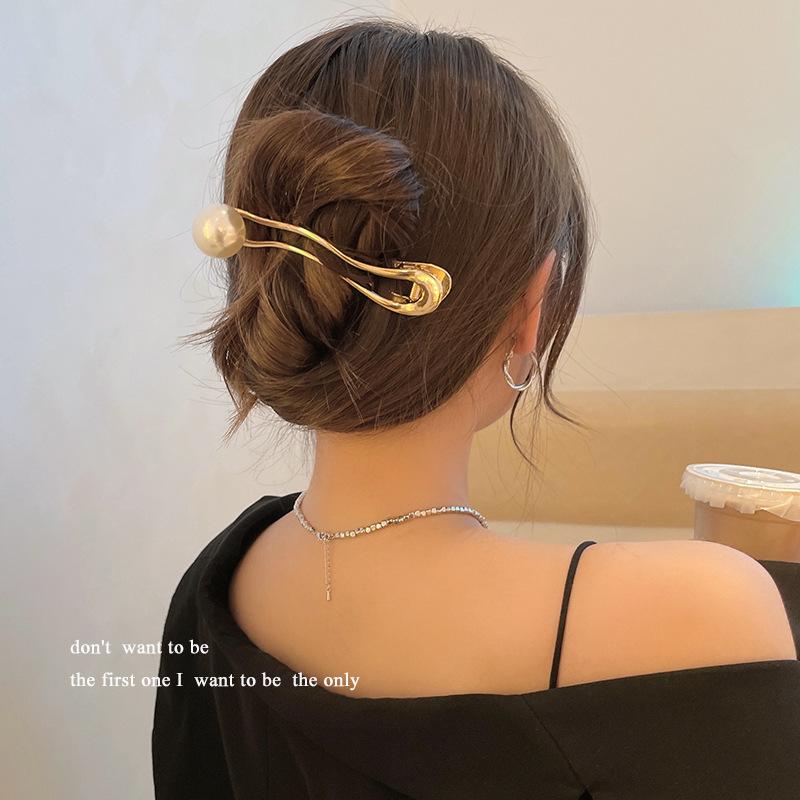 Fashion Pearl Clip Geometric Figure Women s Clip Temperament Curly Hair Ins Simple Hair Clip
Fashion Pearl Clip Geometric Figure Women s Clip Temperament Curly Hair Ins Simple Hair Clip