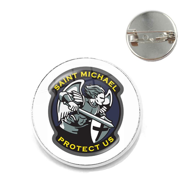 Hot St.Michael Brooches Fashion Protect Me Saint Shield Protection Justice Collar Pins Talisman Christian Holy Gifts For Friends
Hot St.Michael Brooches Fashion Protect Me Saint Shield Protection Justice Collar Pins Talisman Christian Holy Gifts For Friends