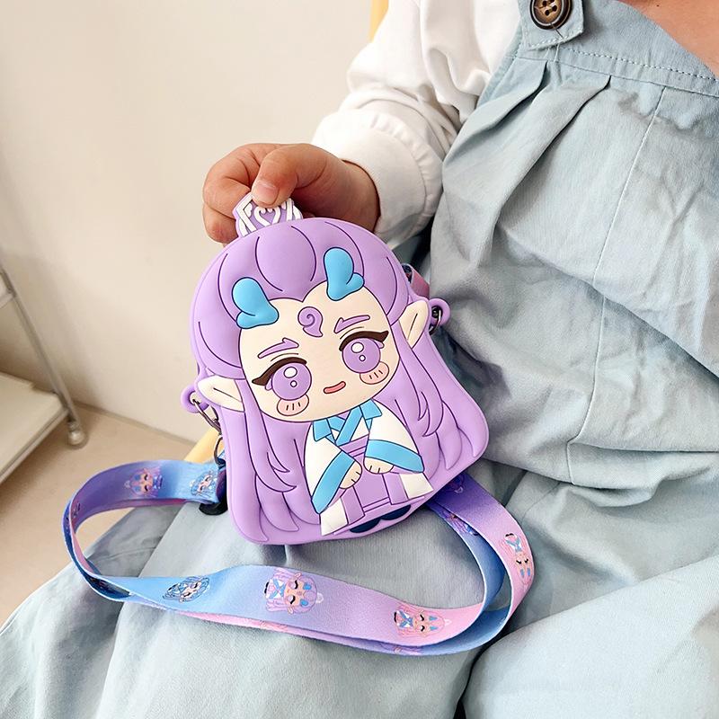 2025 Cartoon silicone change bag Nezha pendant doll bag Aobing clothing 100 matching bags розовый
2025 Cartoon silicone change bag Nezha pendant doll bag Aobing clothing 100 matching bags розовый