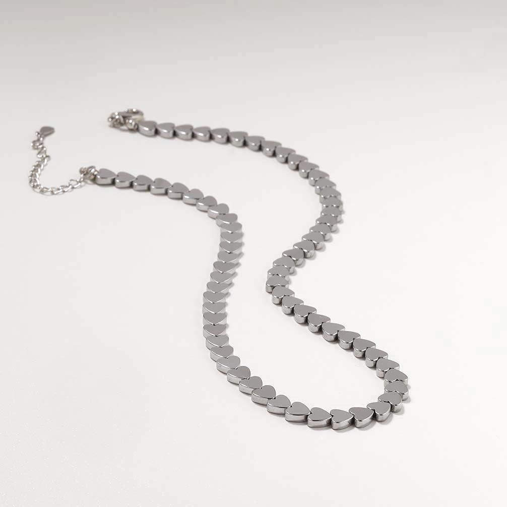 European & American Natural Hematite Magnet Heart Necklace - Women s Trendy Luxury Summer Accessory
European & American Natural Hematite Magnet Heart Necklace - Women s Trendy Luxury Summer Accessory