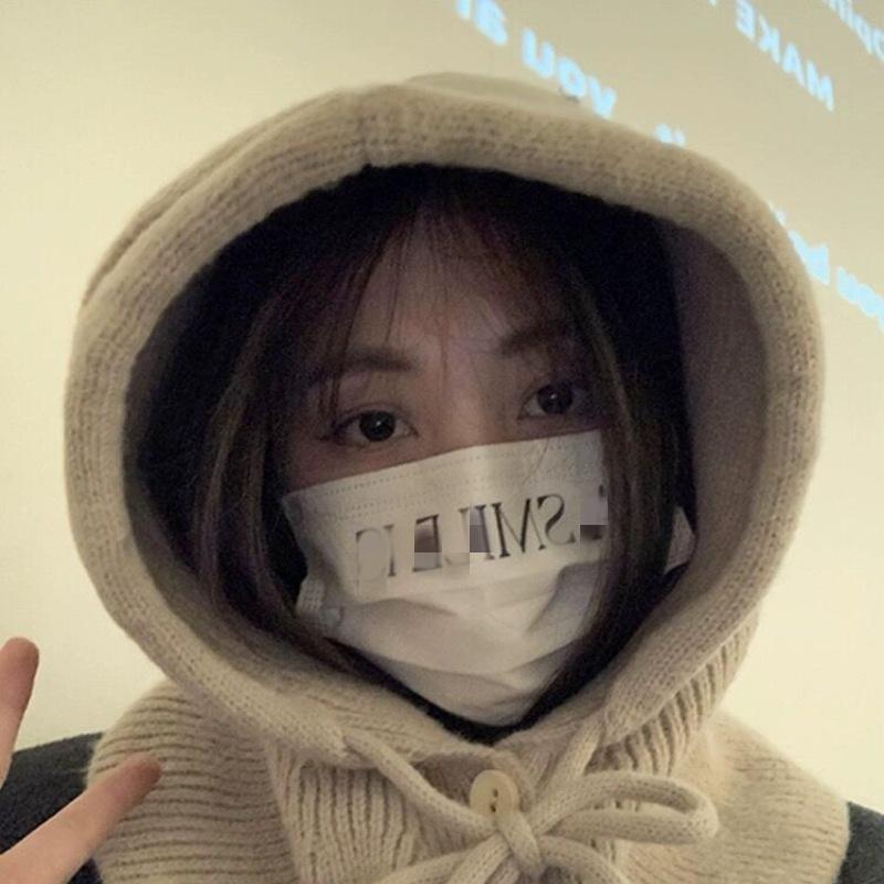 Winter Balaclava Hat Women s Warm Hat Scarf Integrated Couple Ear Protection Wool Pullover Hat one size fits all чорний
Winter Balaclava Hat Women s Warm Hat Scarf Integrated Couple Ear Protection Wool Pullover Hat one size fits all чорний