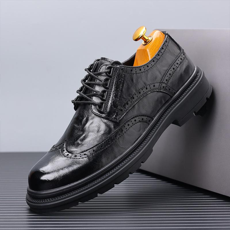 Leather shoes men s spring breathable business dress Brock engraved British casual height increase groom wedding shoes 38 чорний
Leather shoes men s spring breathable business dress Brock engraved British casual height increase groom wedding shoes 38 чорний