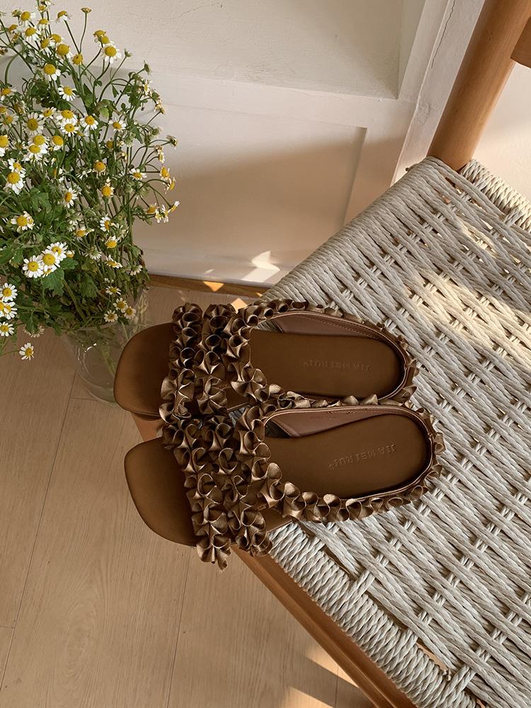 Fashion 2025 Summer Fancy Flower Lace Beach Slides For Woman Mules Outdoor Slippers Bohemian Sandals Desinger Shoes Zapatos De Mujer 39 коричневый
Fashion 2025 Summer Fancy Flower Lace Beach Slides For Woman Mules Outdoor Slippers Bohemian Sandals Desinger Shoes Zapatos De Mujer 39 коричневый