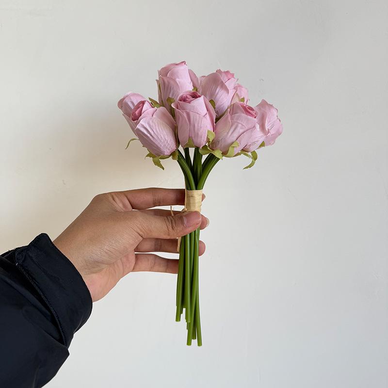 12-Head Handheld Rose Buds Faux Bouquet for Living Room & Dining Table Decor
12-Head Handheld Rose Buds Faux Bouquet for Living Room & Dining Table Decor