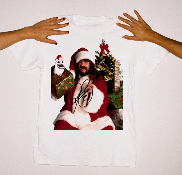 Mick Foley Santa Claus T-shirt Unisex Cotton Gift For Family Tee Size S-5XL Unisex T-Shirt XXXL
Mick Foley Santa Claus T-shirt Unisex Cotton Gift For Family Tee Size S-5XL Unisex T-Shirt XXXL