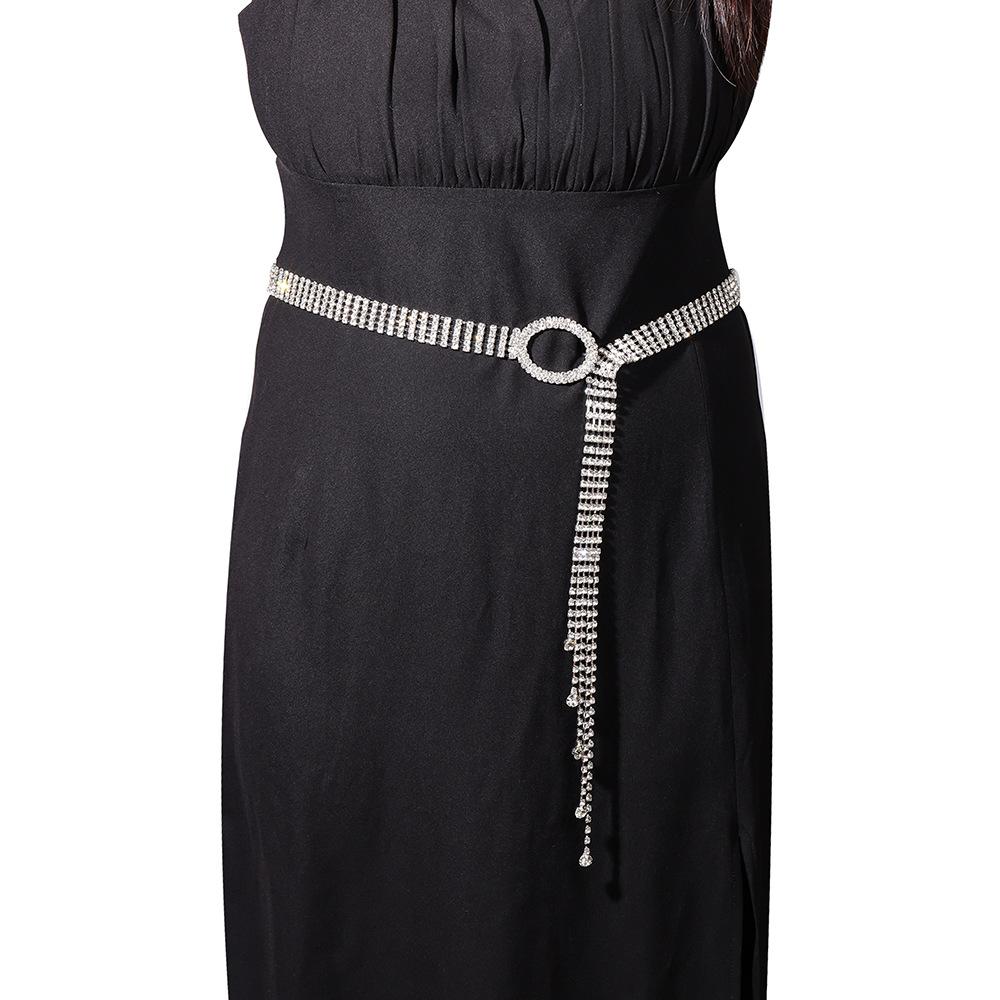 Пояс для женщин, полностью украшенный стразами и бриллиантами, модный и универсальный, полностью инкрустированный бриллиантами
Пояс для женщин, полностью украшенный стразами и бриллиантами, модный и универсальный, полностью инкрустированный бриллиантами