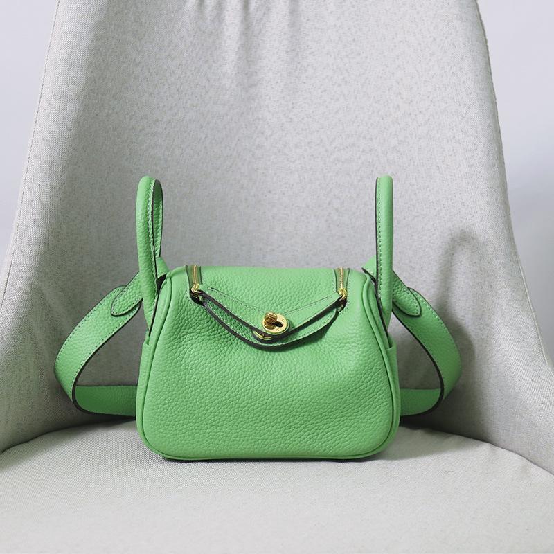 Сумка через плечо женская сумка Lindy Bag Mini Doctor Bag женская сумка из коровьей кожи портативная сумка для лекарств через плечо золотая пряжка
Сумка через плечо женская сумка Lindy Bag Mini Doctor Bag женская сумка из коровьей кожи портативная сумка для лекарств через плечо золотая пряжка