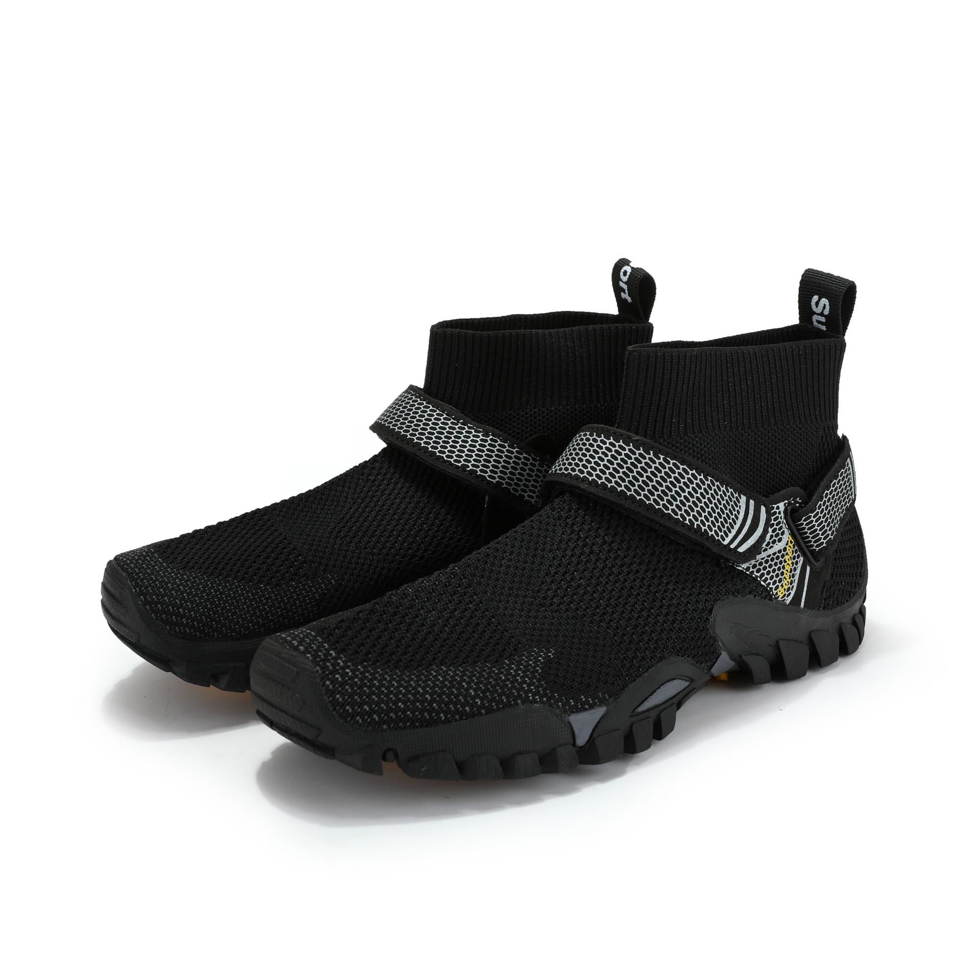 Модные мужские походные ботинки для горного пустынного скалолазания, высококачественные кроссовки на платформе, высокие дышащие треккинговые ботинки 46 чёрный
Модные мужские походные ботинки для горного пустынного скалолазания, высококачественные кроссовки на платформе, высокие дышащие треккинговые ботинки 46 чёрный