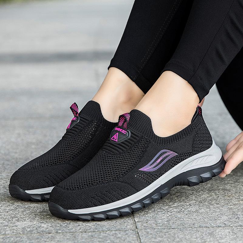 Comfortable walking shoes for the elderly, shoes for men and women, breathable and non-slip mesh shoes in spring and summer, middle-aged and elderly 46
Comfortable walking shoes for the elderly, shoes for men and women, breathable and non-slip mesh shoes in spring and summer, middle-aged and elderly 46
