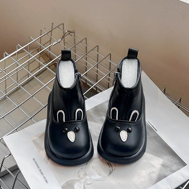 Baby Kids Short Boots Girls Cartoon Animal PU Leather Children Winter Trend Shoes Toddler Girl Soft Bottom Platform Boots H09212 21 чорний
Baby Kids Short Boots Girls Cartoon Animal PU Leather Children Winter Trend Shoes Toddler Girl Soft Bottom Platform Boots H09212 21 чорний