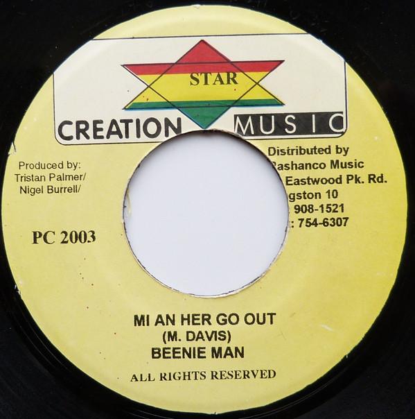 7-дюймовая пластинка BEENIE MAN - Mi An Her Go Out none Creation Star M 2003 Ямайка Регги, Ска и Даб Б/у
7-дюймовая пластинка BEENIE MAN - Mi An Her Go Out none Creation Star M 2003 Ямайка Регги, Ска и Даб Б/у
