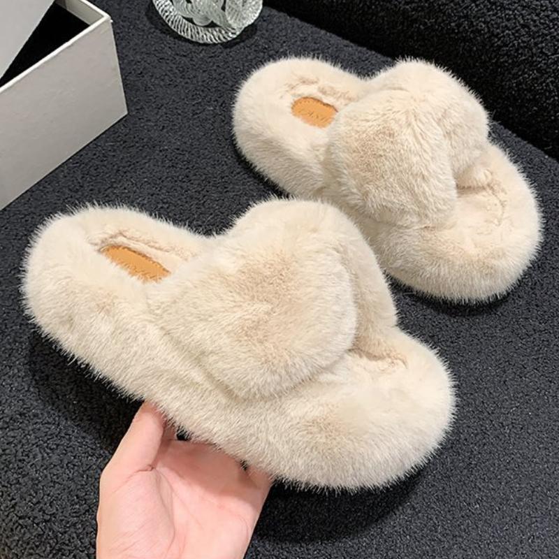 Fashionable Cross-Strap Fuzzy Slippers for Women, Outerwear, Autumn/Winter Home Slippers, Anti-Slip Design 35
Fashionable Cross-Strap Fuzzy Slippers for Women, Outerwear, Autumn/Winter Home Slippers, Anti-Slip Design 35