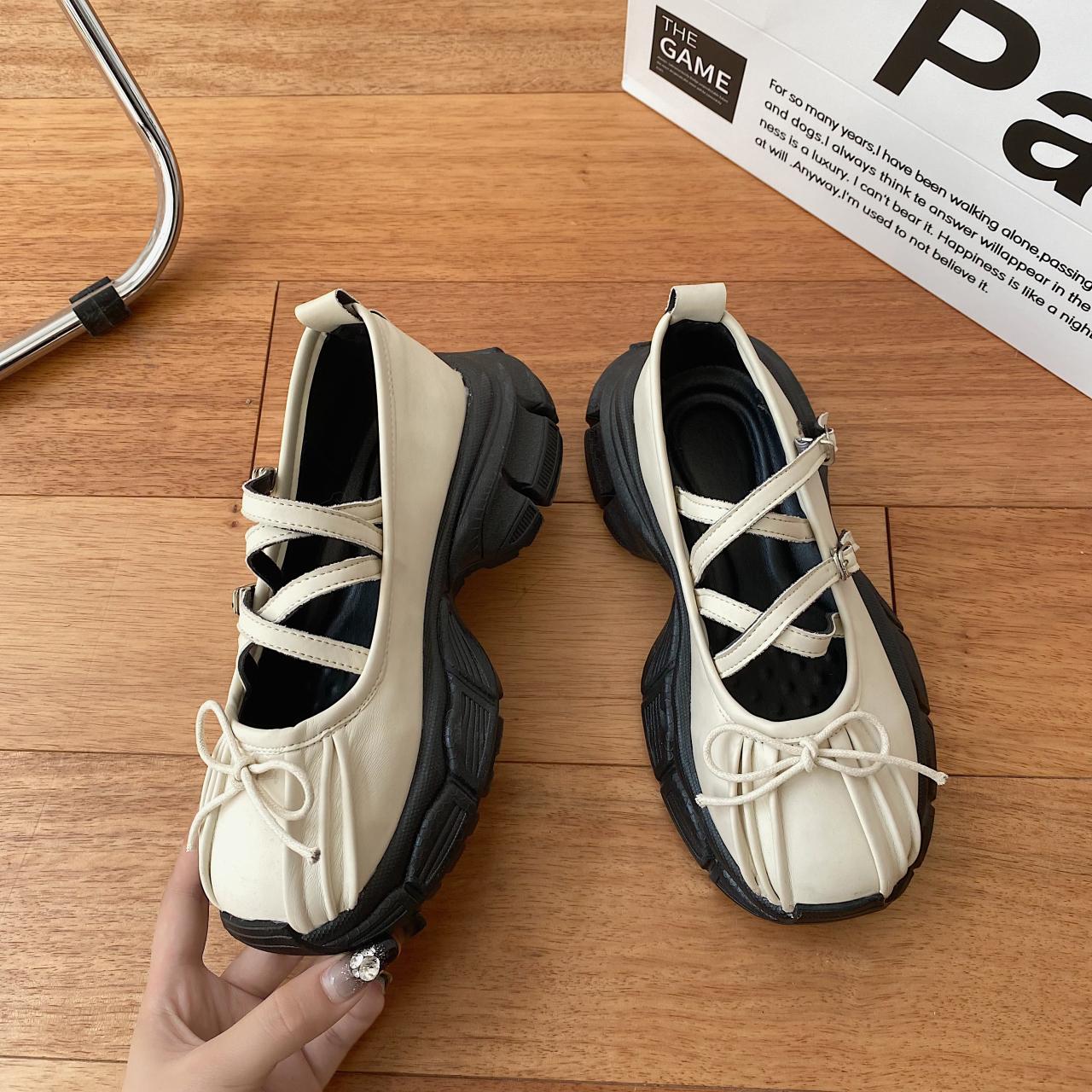 Повседневная спортивная женская обувь. Летние сандалии на платформе. Новые кроссовки. Модные прогулочные кроссовки. Дизайнерские женские туфли Zapatillas. 37 бежевый
Повседневная спортивная женская обувь. Летние сандалии на платформе. Новые кроссовки. Модные прогулочные кроссовки. Дизайнерские женские туфли Zapatillas. 37 бежевый