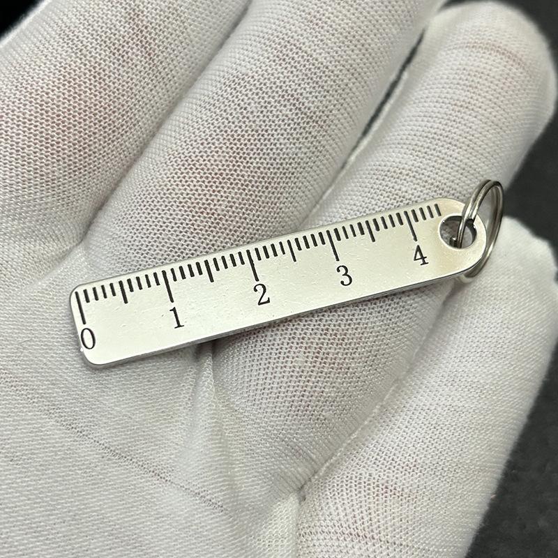 3Pcs 4cm Mini Stainless Steel Ruler Key Chain Creative Key Ring Pendant Portable Ultra Short Ruler come with Hanging Hole
3Pcs 4cm Mini Stainless Steel Ruler Key Chain Creative Key Ring Pendant Portable Ultra Short Ruler come with Hanging Hole