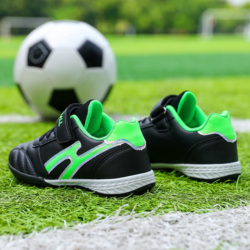 Boys and girls broken nail football shoes breathable comfortable non-slip football shoes 39
Boys and girls broken nail football shoes breathable comfortable non-slip football shoes 39