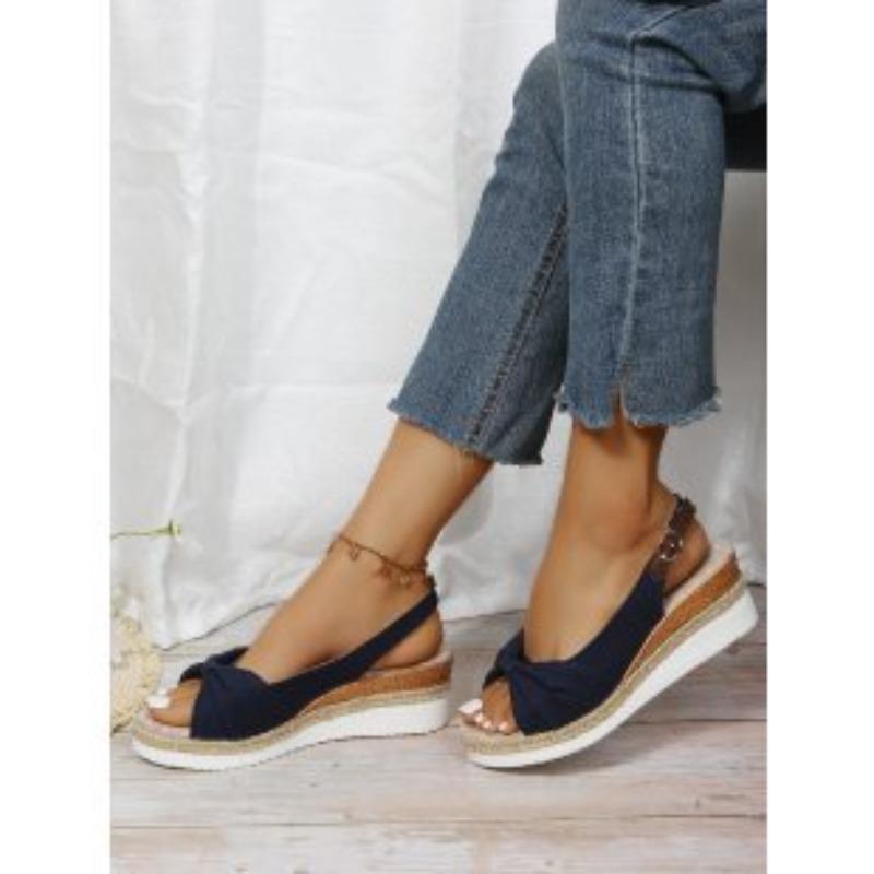 Sandals large size foreign trade hemp rope bow wedge heel one word belt women s shoes professional style 43 синій
Sandals large size foreign trade hemp rope bow wedge heel one word belt women s shoes professional style 43 синій