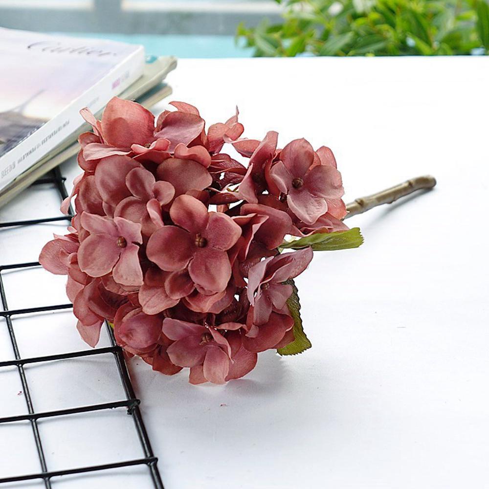 Artificial Flowers European Silk Hydrangeas Vases Home Room Table Wedding Decor Plants Garden Valentine s Gifts Material Wreath 1PC коричневый
Artificial Flowers European Silk Hydrangeas Vases Home Room Table Wedding Decor Plants Garden Valentine s Gifts Material Wreath 1PC коричневый