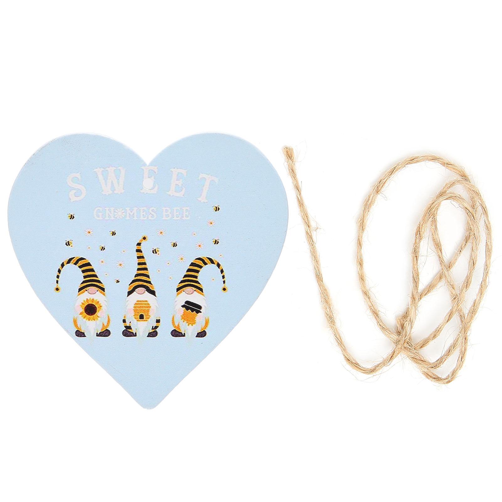Wooden Love Heart Pendant Love Wood Chips Craft for Wedding Party Decorations
Wooden Love Heart Pendant Love Wood Chips Craft for Wedding Party Decorations