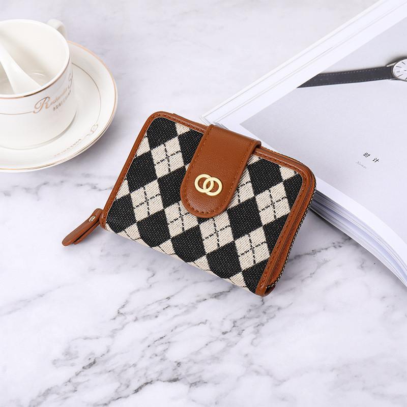 Fashionable Pu Leather Short Women s Wallet Zipper Canvas Retro Multi-card Slot Large Capacity Money Clip StyleC
Fashionable Pu Leather Short Women s Wallet Zipper Canvas Retro Multi-card Slot Large Capacity Money Clip StyleC