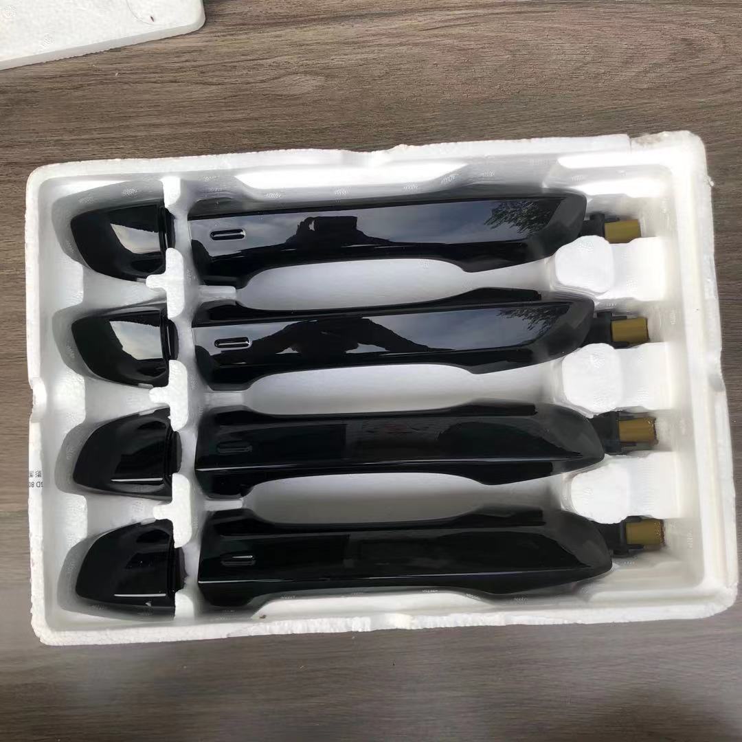 For VW Passat B8 2015-- Tiguan MK2 2016--- Door Handle / Set with KESSY Sensor /Keyless entry with lighting Door Handle no light 4 pin
For VW Passat B8 2015-- Tiguan MK2 2016--- Door Handle / Set with KESSY Sensor /Keyless entry with lighting Door Handle no light 4 pin