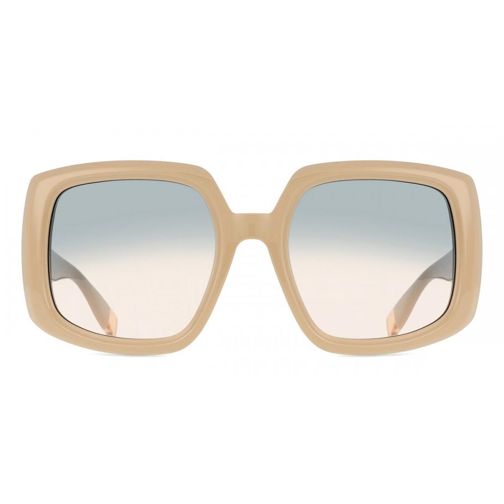 Furla Sfu709 06k6 Unisex Sunglasses 54-21-140
Furla Sfu709 06k6 Unisex Sunglasses 54-21-140