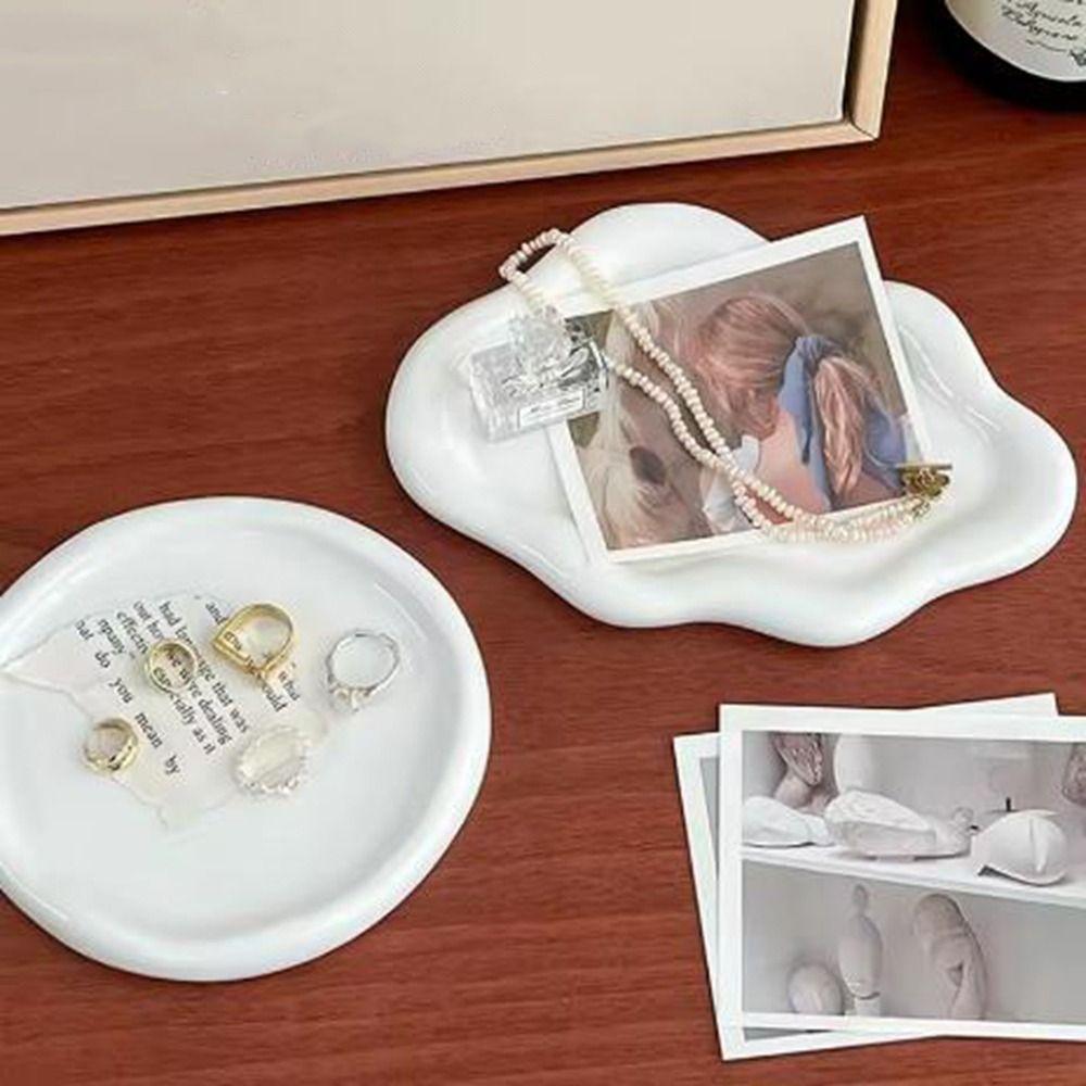 Silver Ins Cloud Tray Ceramic Plating Jewellery Tray Photo Prop White Cloud Shape Plate for Home Round-White
Silver Ins Cloud Tray Ceramic Plating Jewellery Tray Photo Prop White Cloud Shape Plate for Home Round-White