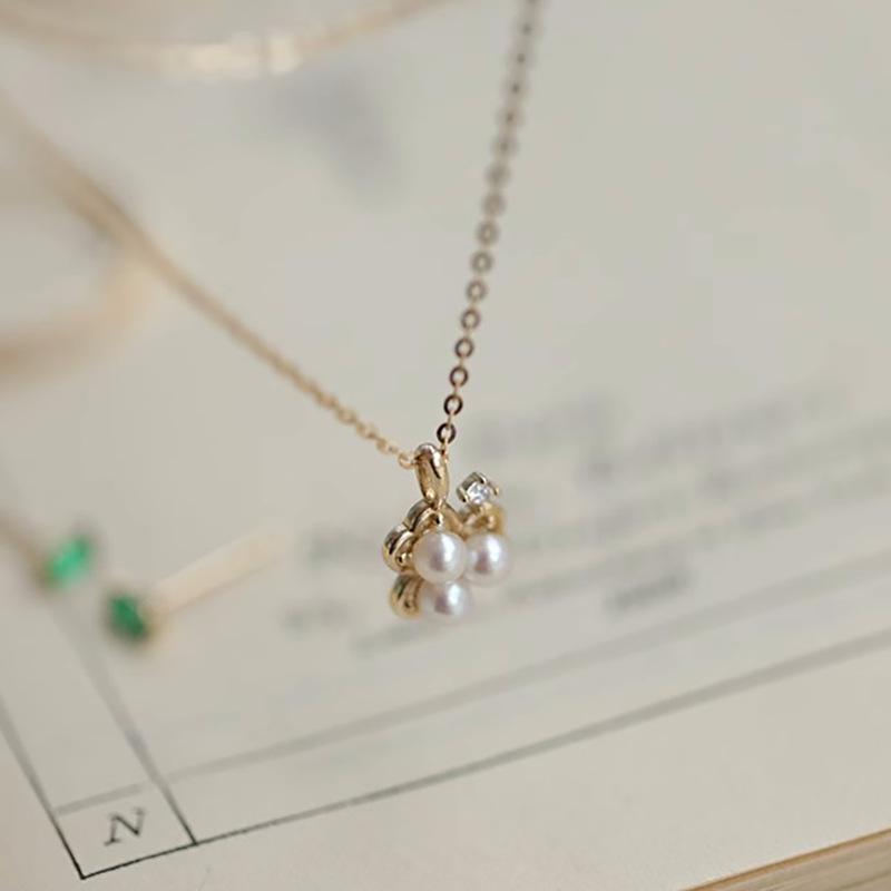 Gold-Plated Pearl Pendant: S925 Sterling Silver, Niche Design, Light Luxury, Versatile O-Chain for Women 925 Silver
Gold-Plated Pearl Pendant: S925 Sterling Silver, Niche Design, Light Luxury, Versatile O-Chain for Women 925 Silver