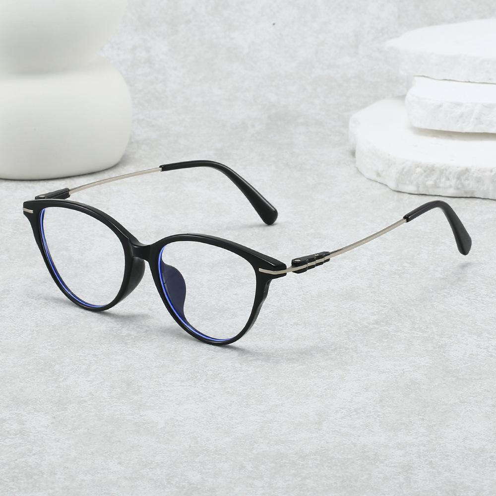 Personalized fashion cat eye myopia glasses frames new women s retro flat light glasses plain makeup anti-blue light can be matched
Personalized fashion cat eye myopia glasses frames new women s retro flat light glasses plain makeup anti-blue light can be matched