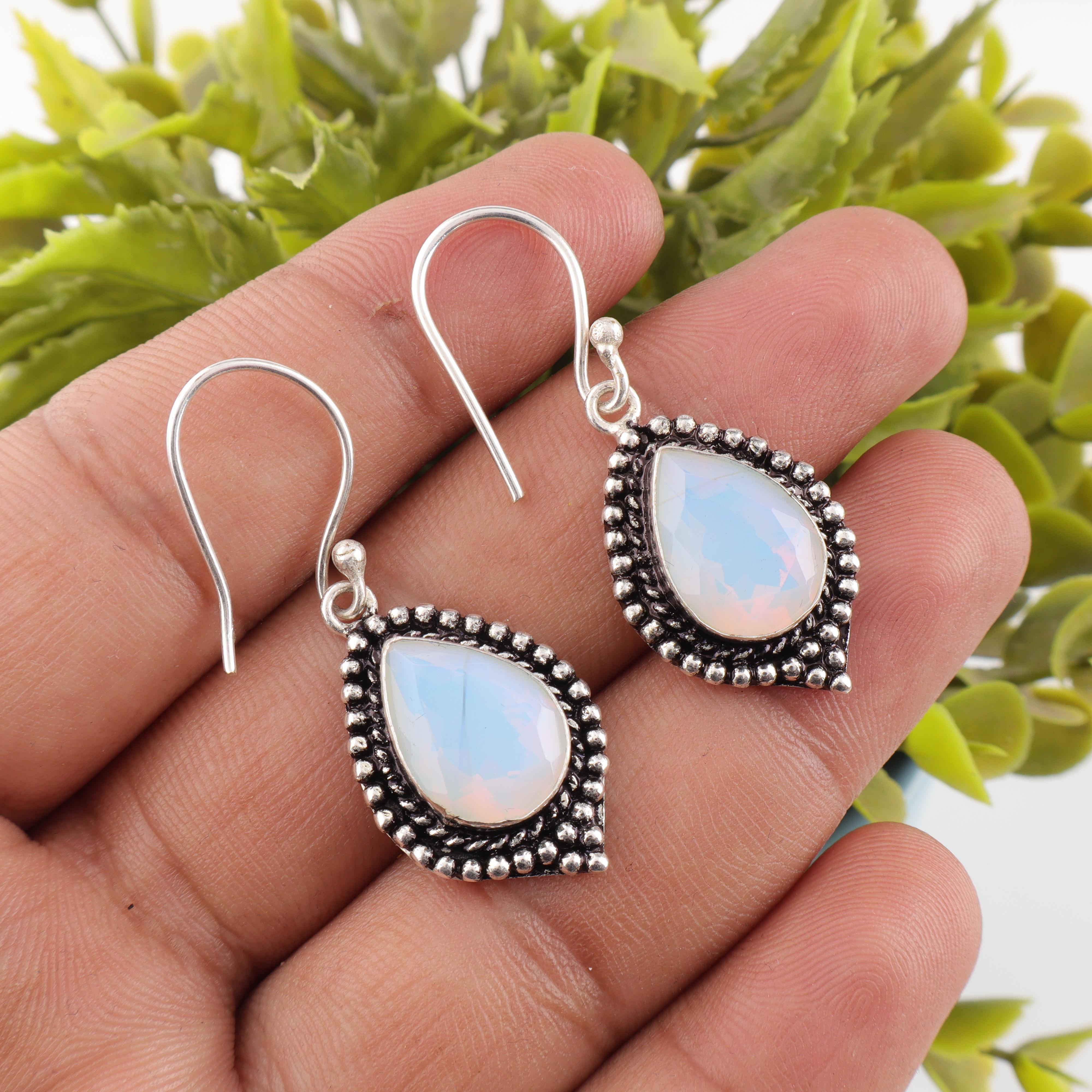 Milky Opal Jewelry, Handmade Silver Beautiful Earrings, 925 Solid Sterling Silver Jewelry, Meditation Earrings Gift For Grandma 1.6 Inches белый
Milky Opal Jewelry, Handmade Silver Beautiful Earrings, 925 Solid Sterling Silver Jewelry, Meditation Earrings Gift For Grandma 1.6 Inches белый