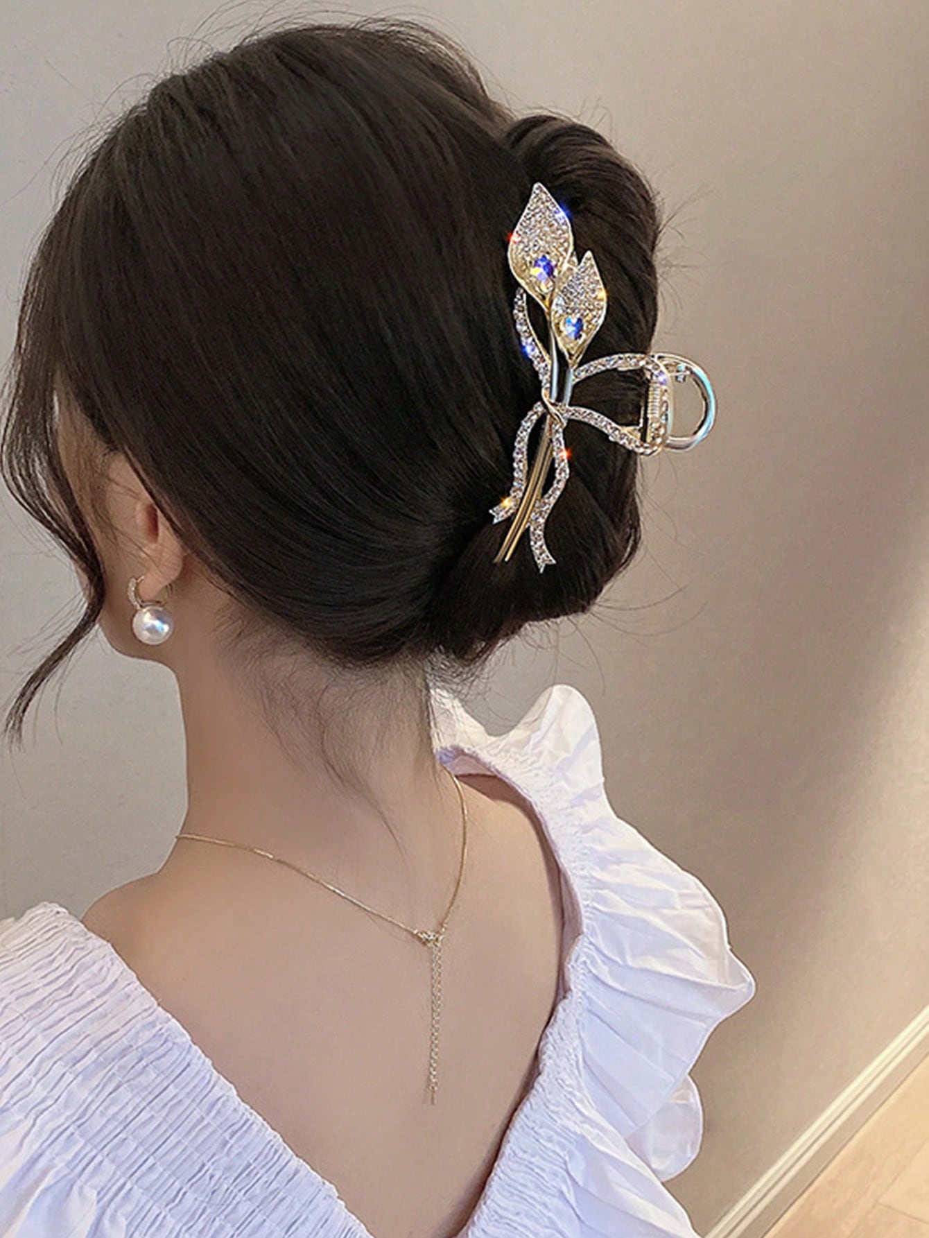 1 Pcs Fashion Light Luxury Gold Full Diamond Hair Claws For Women Girls Party Hair Accessories
1 Pcs Fashion Light Luxury Gold Full Diamond Hair Claws For Women Girls Party Hair Accessories