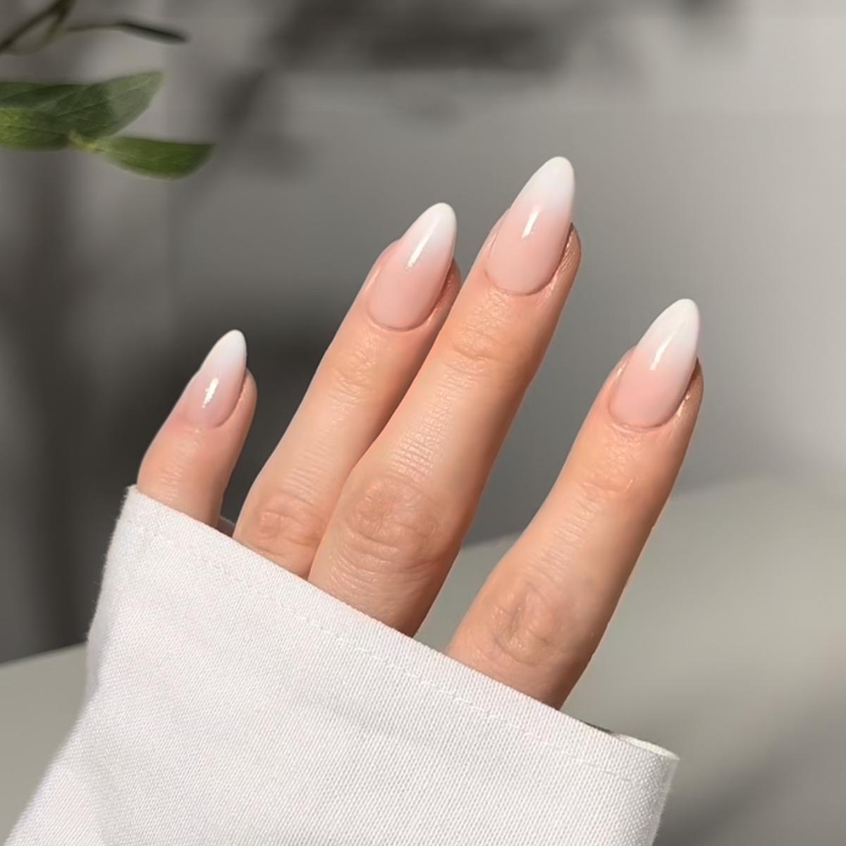 Summer Style Solid Color Wearable Nails Set - 24 Pieces High-End Whitening Ins Design for Europe & America
Summer Style Solid Color Wearable Nails Set - 24 Pieces High-End Whitening Ins Design for Europe & America