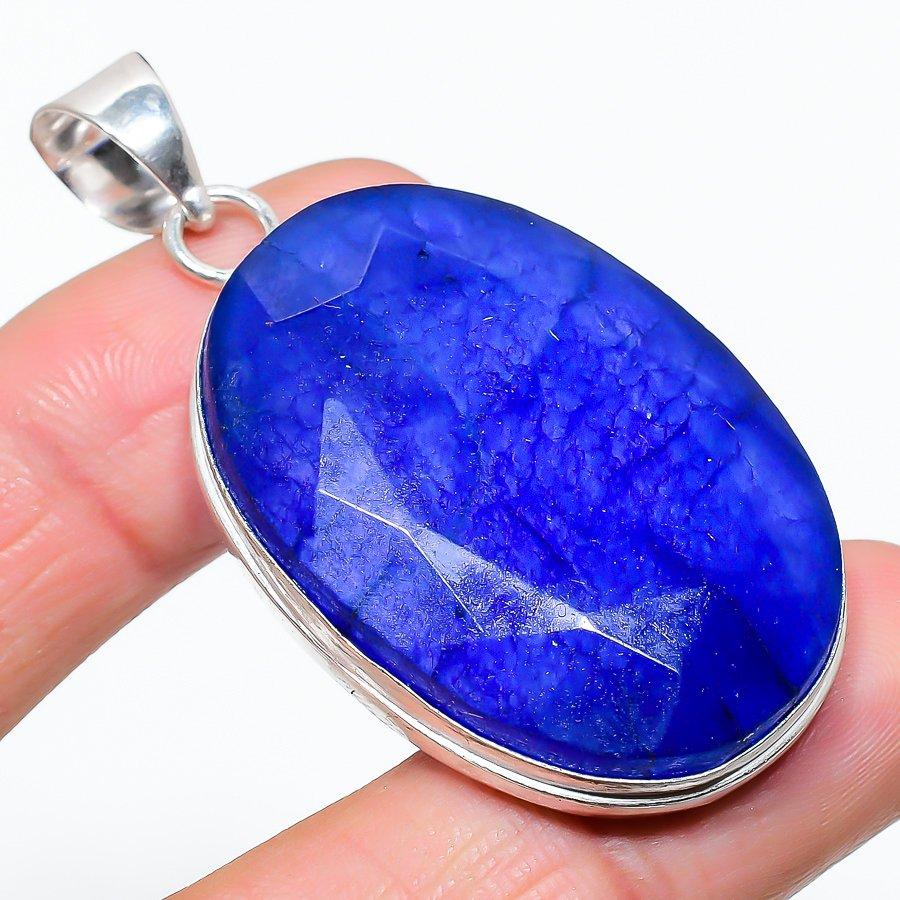 Сапфир(Смоделированный) Этническая ювелирная подвеска ручной работы с драгоценными камнями 2,29 дюйма SR-9049
Сапфир(Смоделированный) Этническая ювелирная подвеска ручной работы с драгоценными камнями 2,29 дюйма SR-9049