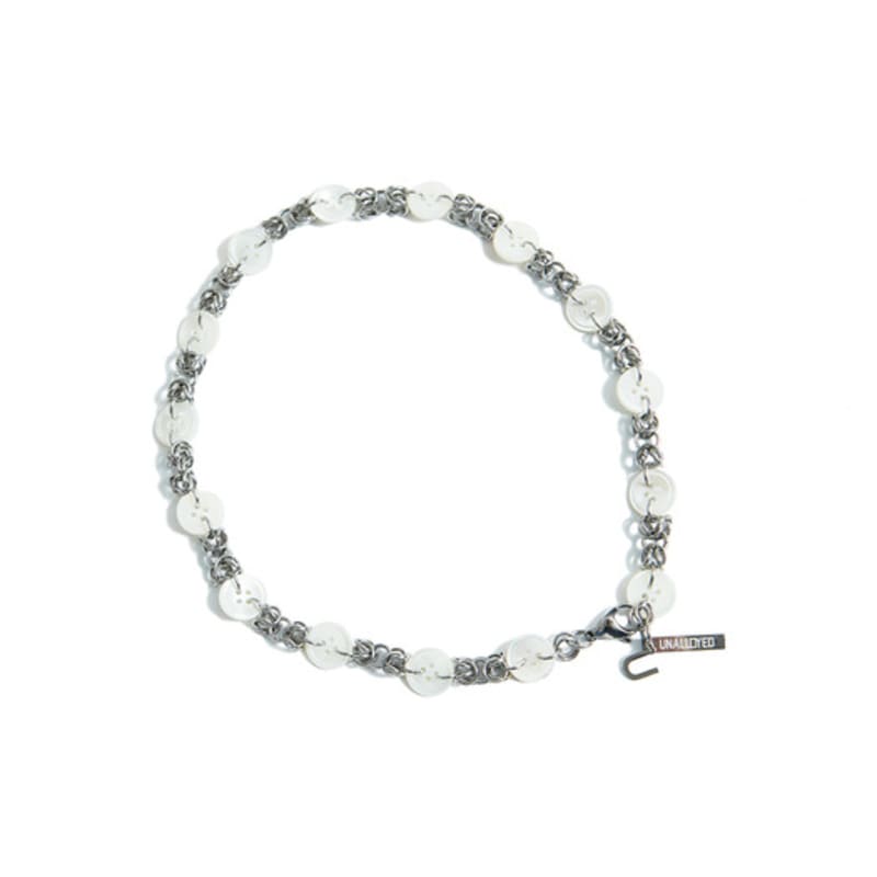 UNALLOYED BUTTON CHAIN NECKLACE S
UNALLOYED BUTTON CHAIN NECKLACE S
