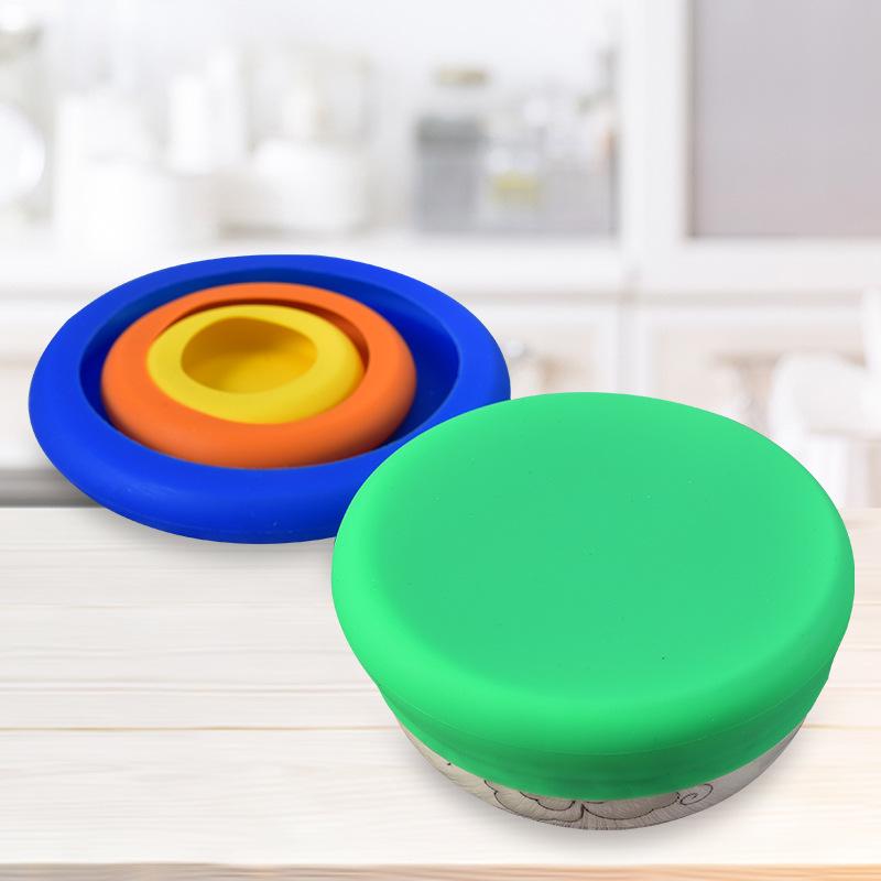 Набір силіконових кришок для збереження свіжості: Набір з 4 еластичних кришок, що герметично закриваються, для фруктів та овочів.
Набір силіконових кришок для збереження свіжості: Набір з 4 еластичних кришок, що герметично закриваються, для фруктів та овочів.